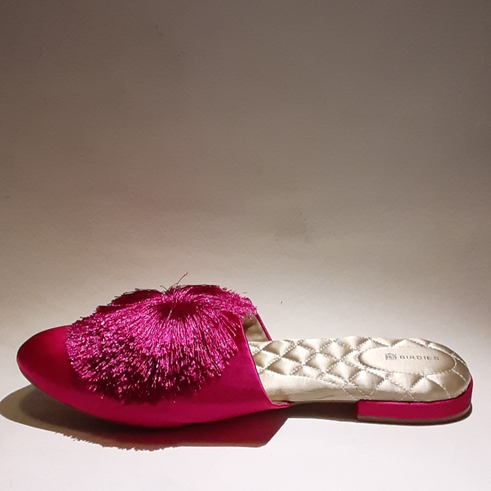 Pink pom pom slippers